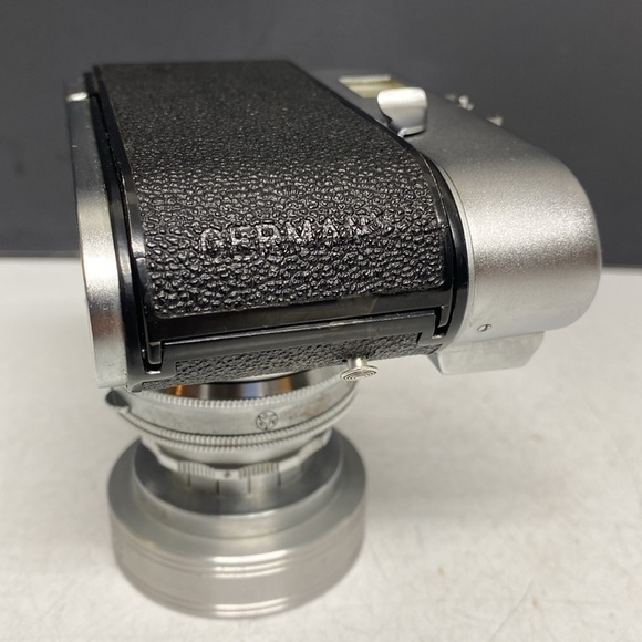 Voigtländer Vitomatic 35mm viewfinder camera with 50mm F2.8 lens - Picture 13 of 17